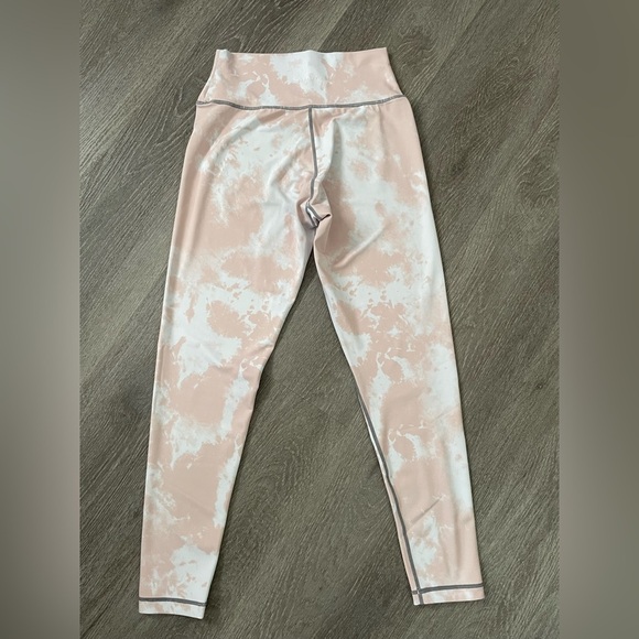 Kavala Collective Peach Tie-Dye Leggings size S - Picture 4 of 5